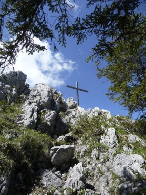 Zirve Brauneck dağını geçti, Bavyera, Almanya