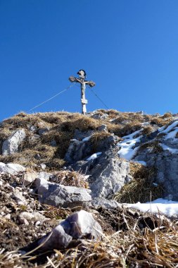 Breitenstein dağının zirvesi, Almanya, Bavyera, kışın