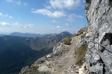 Brunnstein Dağı, Bavyera, Almanya 'da yürüyüş turu