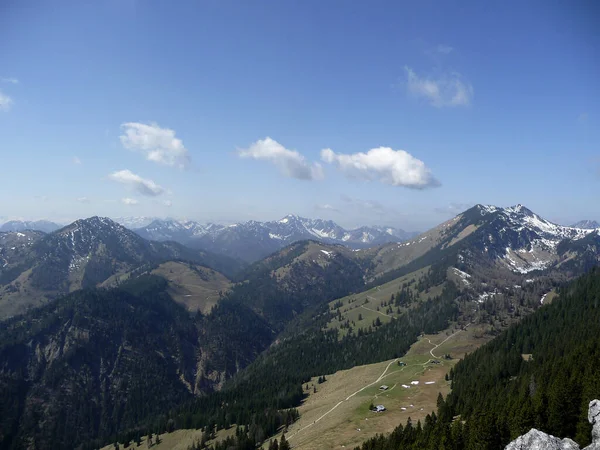 Пешеходный Тур Brunnstein Mountain Бавария Германия — стоковое фото