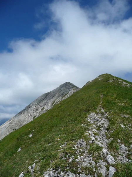 奥地利蒂罗尔Ammergau阿尔卑斯山Hochschrutte山 — 图库照片