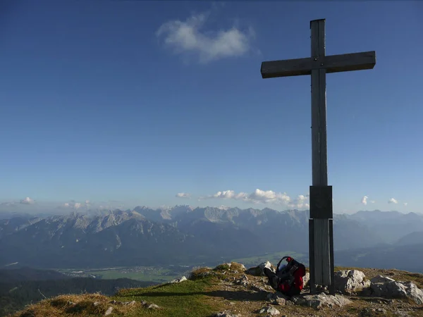 Cruz Cumbre Montaña Krottenkopf Baviera Alemania —  Fotos de Stock