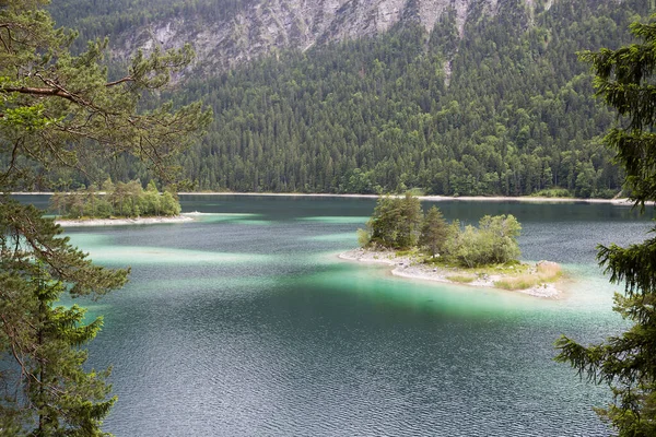 Lago Montaña Eibsee Montañas Bávaras Alemania Verano — Foto de Stock