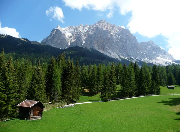 Horská Turistická Trasa Jezeru Seebensee Zugspitze Tyrolsko Rakousko — Stock fotografie