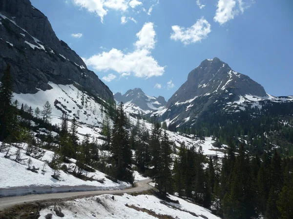 Avusturya Nın Tyrol Kentindeki Ehrwalder Sonnenspitze Dağının Dağ Manzarası — Stok fotoğraf