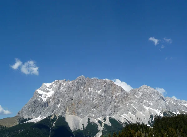 Zugspitze Dağının Dağ Manzarası Tyrol Avusturya — Stok fotoğraf