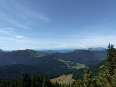 Reit im Winkl, Bavyera, Almanya 'da Ferrata üzerinden Hausbachfall