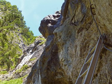 Reit im Winkl, Bavyera, Almanya 'da Ferrata üzerinden Hausbachfall