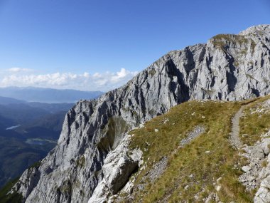 Heinrich-Noe-Steig ferrata üzerinden Karwendelspitze Dağı, Bavyera, Almanya