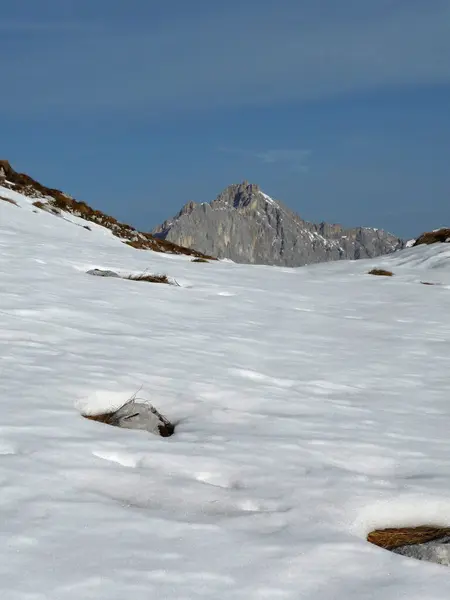 冬季前往奥地利蒂罗尔的Hohe Munde山登山之旅 — 图库照片