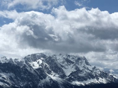 Hoher Ziegspitz dağ turu, Bavyera, Almanya