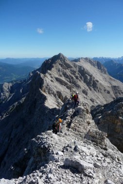 Zugspitze Dağı, Zugspitze Dağı üzerinden Jubilaumsgrat 'a tırmanan
