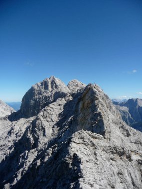Jubilaumsgrat 'ta dağ manzarası, Zugspitze Dağı, Almanya