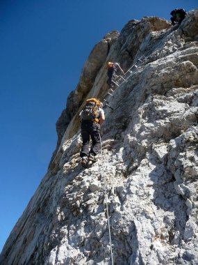 Zugspitze Dağı, Zugspitze Dağı üzerinden Jubilaumsgrat 'a tırmanan