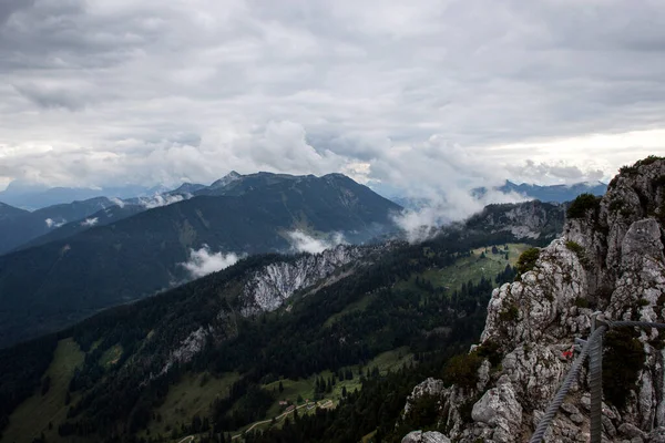 Kampenwand Tepesinde Almanya Bavyera Bir Dağ Yaz Zamanı — Stok fotoğraf