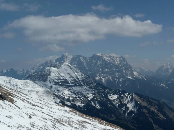 Avusturya Nın Tyrol Kentindeki Kohlbergspitze Dağında Yürüyüş Turu — Stok fotoğraf