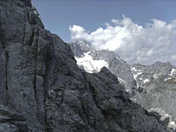 Mountain Alpspitze East Side Garmisch Partenkirchen Baviera Alemanha Primavera — Fotografia de Stock