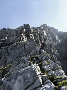 Yaz mevsiminde Seebensee, Tajakopf Dağı, Tyrol, Avusturya 'daki yüksek dağ kıyısındaki Ferrata Vadisi.