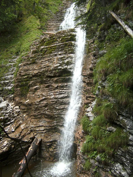 Postalmklamm峡谷瀑布 通过奥地利萨尔茨堡的Ferrata 奥地利Salzkammergut — 图库照片