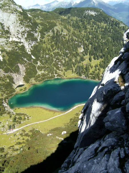 Ferrata Alto Lago Montanha Seebensee Ehrwalder Sonnenspitze Montanha Tirol Áustria — Fotografia de Stock