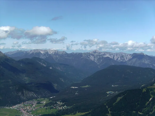 Через Феррату Высокогорном Озере Летнее Время See Tajaka Mountain Tyrol — стоковое фото