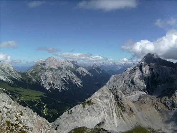 Ferrata High Mountain Lake Seebensee Tajakopf Mountain Tyrol Austria Summertime — Stockfoto