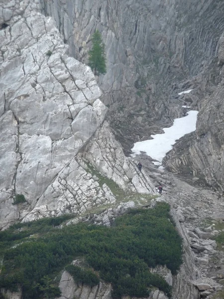 Ferrata Sul Lago Alta Montagna Seebensee Montagna Zugspitze Tirolo Austria — Foto Stock