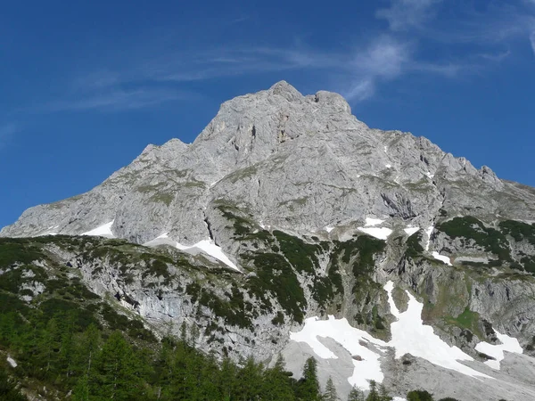 Ferrata Sul Lago Alta Montagna Seebensee Montagna Zugspitze Tirolo Austria — Foto Stock