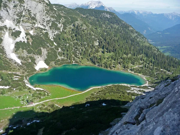 Ferrata High Mountain Lake Seebensee Zugspitze Mountain Tyrol Austria Summer — стокове фото