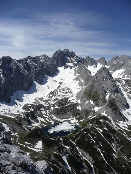 Ferrata Bij Het Hooggebergte Seebensee Zugspitze Berg Tirol Oostenrijk Zomer — Stockfoto