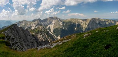 Almanya 'nın Bavyera kentindeki Friederspitz Dağı' ndan gelen dağ manzarası