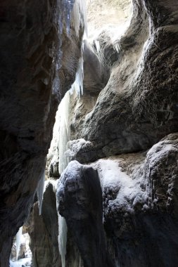 Garmisch-Partenkirchen, Bavyera, Almanya 'da Kışın Ortaklık