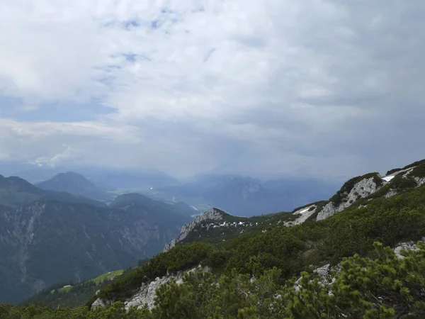 Wycieczka Górska Pyramidenspitze Tyrolu Austria Okresie Letnim — Zdjęcie stockowe