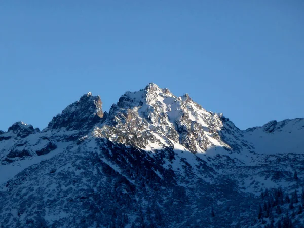 Excursión Invierno Montaña Hoher Frassen Raggal Austria —  Fotos de Stock