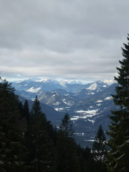 Χειμερινή Πεζοπορία Στο Βουνό Schonberg Στη Βαυαρία Γερμανία — Φωτογραφία Αρχείου