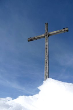 Almanya, Bavyera 'daki Seekarkreuz dağının zirve geçidi