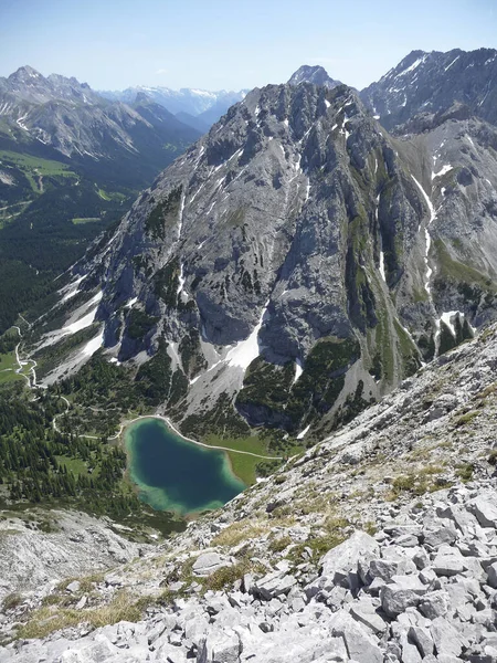 Montanha Panorama Lago Seebensee Ehrwalder Sonnenspitze Montanha Áustria — Fotografia de Stock