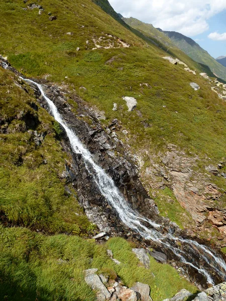 Stubai Yüksek Irtifa Yürüyüş Parkuru Tur Tyrol Avusturya — Stok fotoğraf