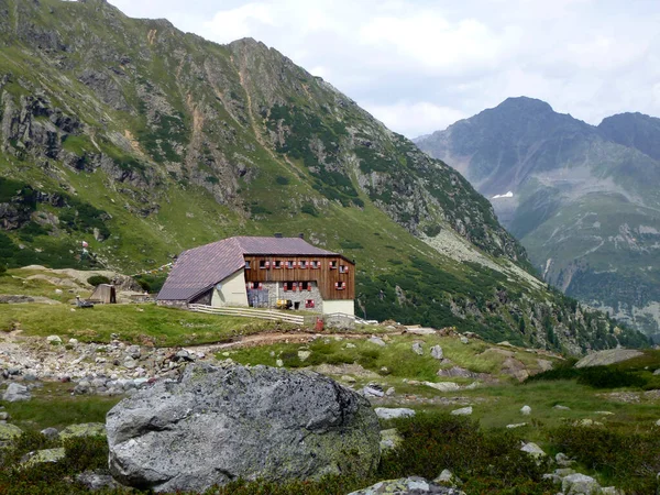 Cabaña Sulzenau Stubai Sendero Alta Altitud Vuelta Tirol Austria —  Fotos de Stock