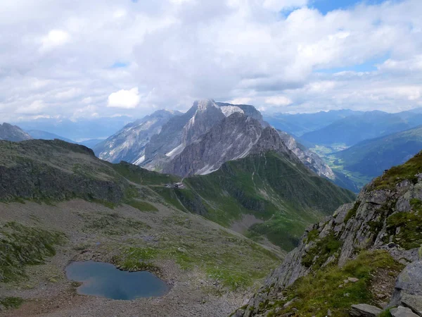 Διαδρομή Πεζοπορίας Μεγάλο Υψόμετρο Stubai Όγδοος Γύρος Στο Τιρόλο Αυστρία — Φωτογραφία Αρχείου