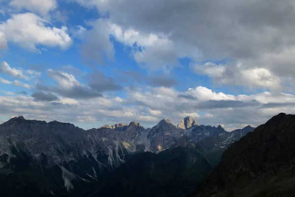 Tribulaun Grupo Montanhas Stubai Trilha Alta Altitude Caminhadas Volta Tirol — Fotografia de Stock