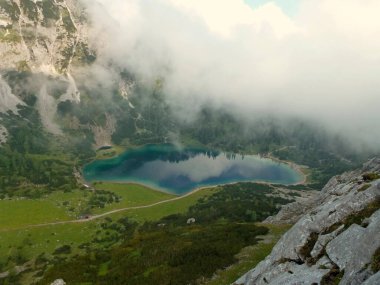 Tajakante 'deki Seebensee Gölü, Tyrol, Avusturya Yazın