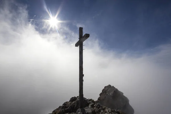 Cruz Cumbre Montaña Taubenstein Baviera Alemania —  Fotos de Stock