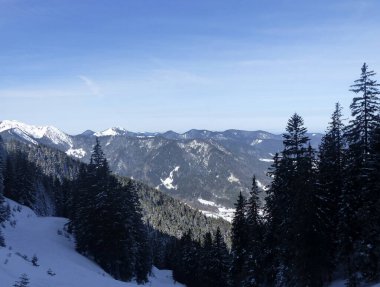 Wallberg dağına kış yürüyüşü turu, Tegernsee, Bavyera, Almanya