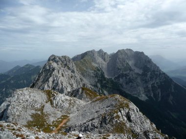 Ferrata üzerinden Widauersteig, Scheffauer Dağı, Tyrol, Avusturya
