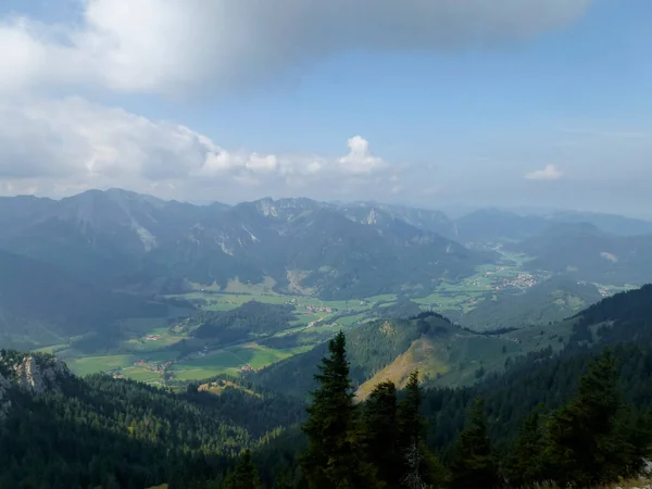 ドイツのバイエルン州にあるヴェンデルシュタイン山 — ストック写真
