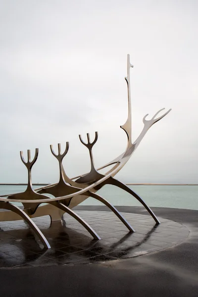 The Sun Voyager in Reykjavik, Iceland — Stock Photo, Image