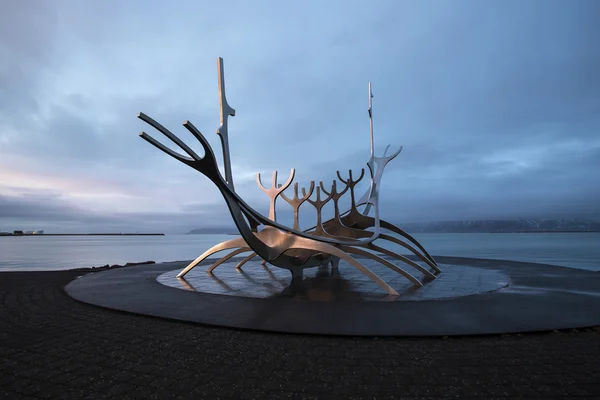 The Sun Voyager in Reykjavik, Iceland — Stock Photo, Image