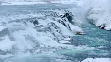 Ses ile kışın şelale Gullfoss