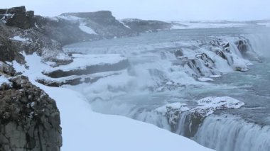 Ses ile kışın şelale Gullfoss